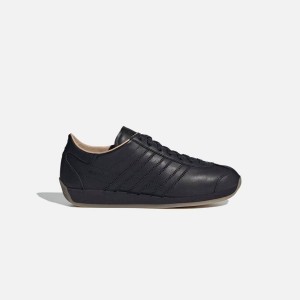 Black Men Kith adidas Country Japan Sneakers | 6905-FSAWT