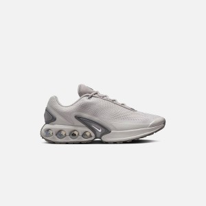 Black / Beige / Blue Grey Men Kith Nike Air Max Dn Sneakers | 2380-CBWDR