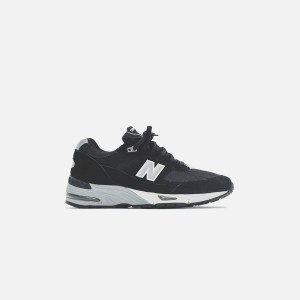Black / White Men Kith New Balance Made in UK 991 Sneakers | 9438-GMZWL