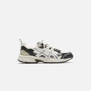Cream / Dark Olive Men Kith ASICS Gel-Nunobiki Sneakers | 1462-EOAJU