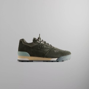 Dark Olive Women Kith 8th St by Ronnie Fieg for Clarks Originals Laddow Sneakers | 7596-OYRCF