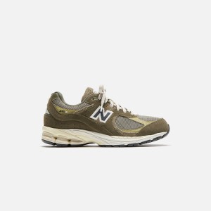 Green / Khaki Men Kith New Balance 2002R Sneakers | 9265-AXUEF