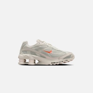 Light Beige / Orange Men Kith Nike Shox Ride 2 Sneakers | 4820-DHKGS