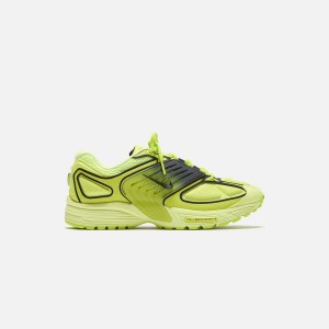 Light Lemon / Black Men Kith Nike Air Pegasus Wave Sneakers | 5196-SUTHX