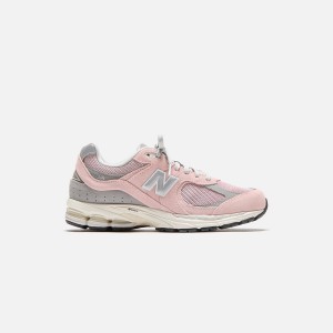 Pink Men Kith New Balance 2002R Sneakers | 4509-ZSQCU