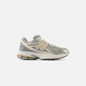 Silver / Coral Kids' Kith New Balance GS 1906 Sneakers | 9701-RXQCF