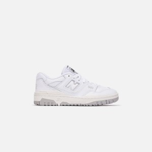 White Kids' Kith New Balance Grade School 550 Sneakers | 5067-VKYGO