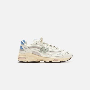 White Men Kith New Balance M1000 Sneakers | 6324-WIUNH