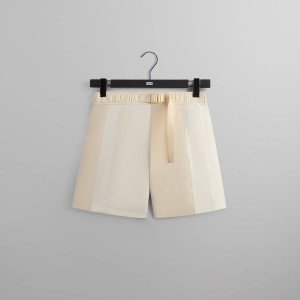 White Men Kith Transitional Active Mason Shorts | 7435-MVTSX