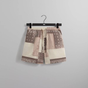 White / Beige Men Kith Washed Cotton Bandana Active Shorts | 7269-ZYFBK