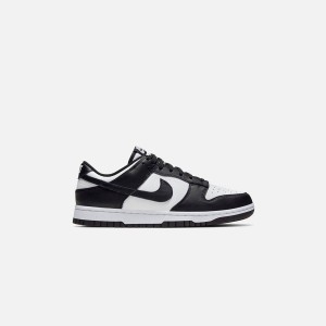 White / Black Women Kith Nike WMNS Dunk Low Sneakers | 2586-CAZGH