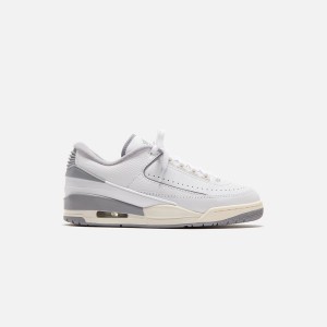 White / Grey Men Kith Jordan Air Jordan 2/3 Sneakers | 9613-OCMGZ
