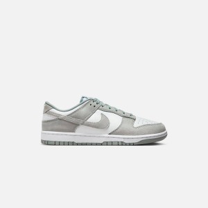 White / Light Men Kith Nike Dunk Low Retro SE Sneakers | 7934-BFCUK