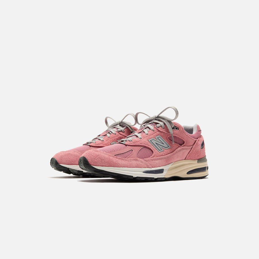 Apricot / Silver Men Kith New Balance Made in UK 991v2 Sneakers | 6239-KFAEC