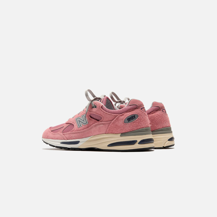 Apricot / Silver Men Kith New Balance Made in UK 991v2 Sneakers | 6239-KFAEC