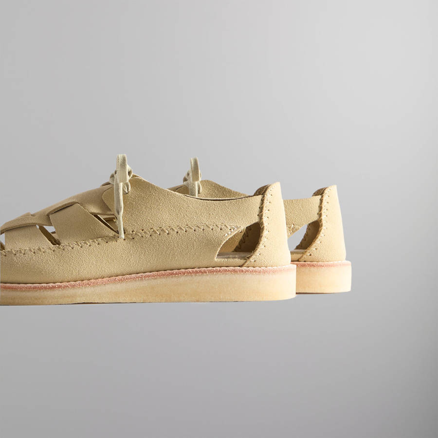 Beige Men Kith 8th St by Ronnie Fieg for Clarks Originals Ridgevale Sandals | 5426-TZPDJ