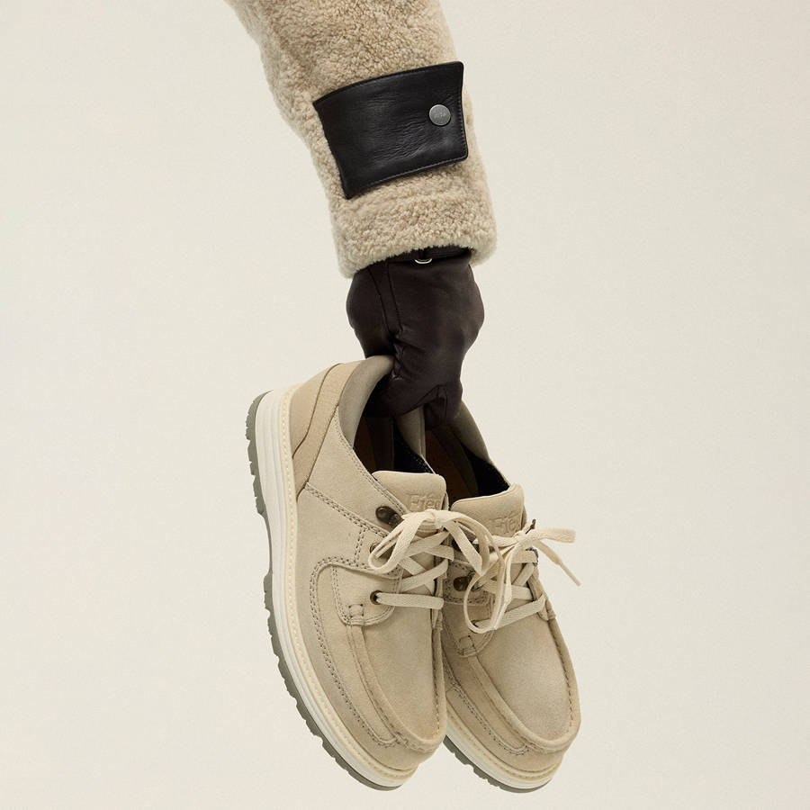 Beige Men Kith 8th St by Ronnie Fieg for Clarks Originals Sunderland Sneakers | 5293-BDLGT