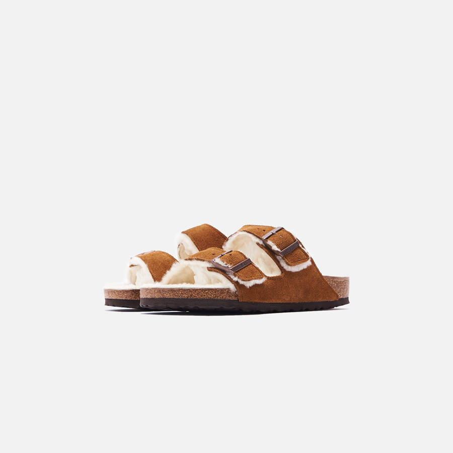 Beige Men Kith Birkenstock Arizona Shearling Sandals | 2618-QWBIE