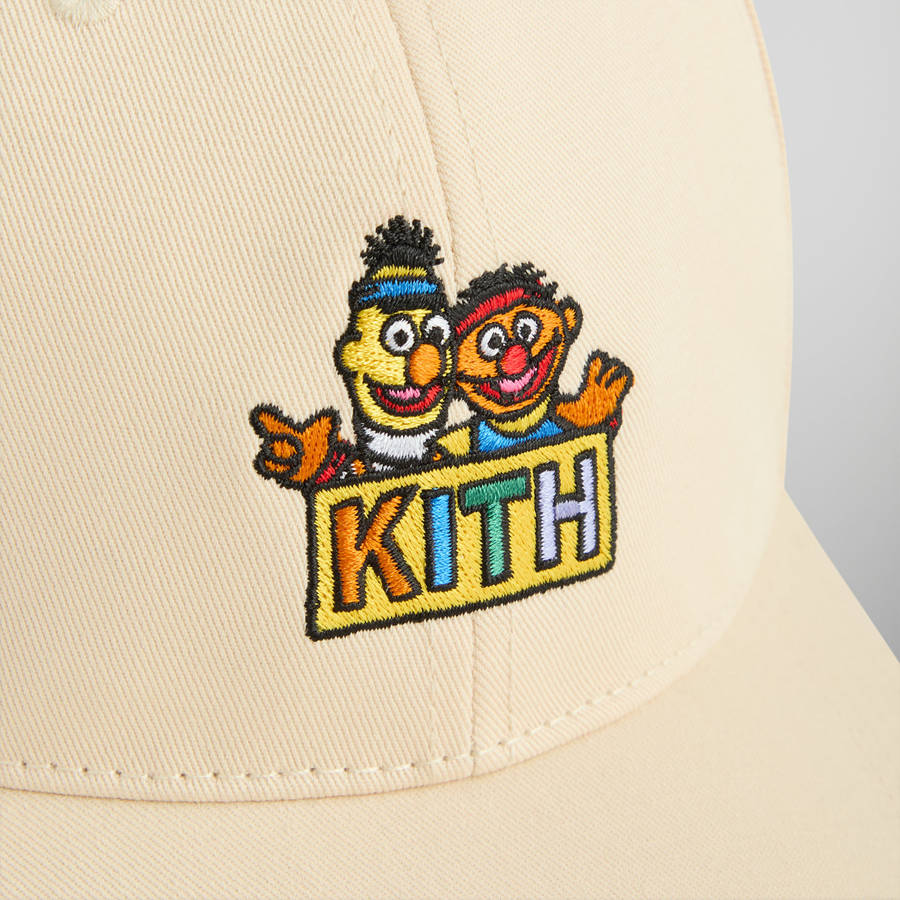 Beige Men Kith for Sesame Street Aaron Cap | 2473-WHFXL