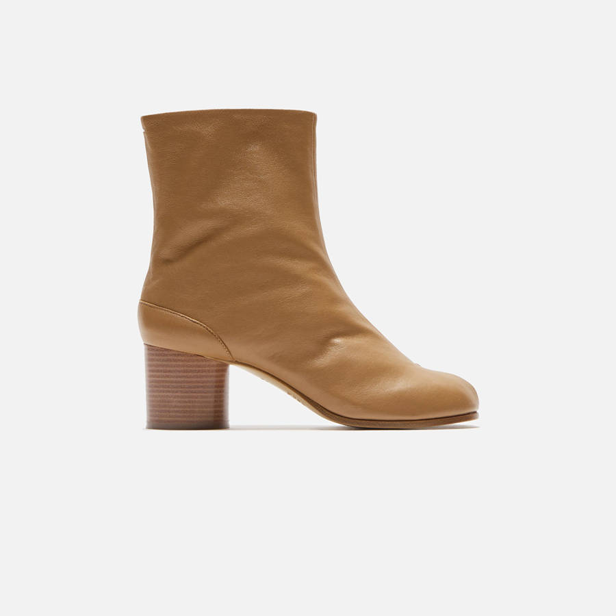 Beige Women Kith Maison Margiela Tabi Ankle Boots | 9021-BMXLN