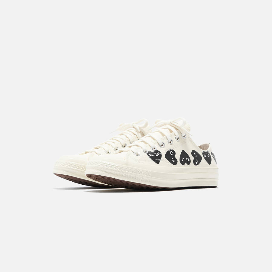 Beige / Black Men Kith Comme Des Garçons Play x Converse Multi Heart Low Top Sneakers | 8537-CAHXB