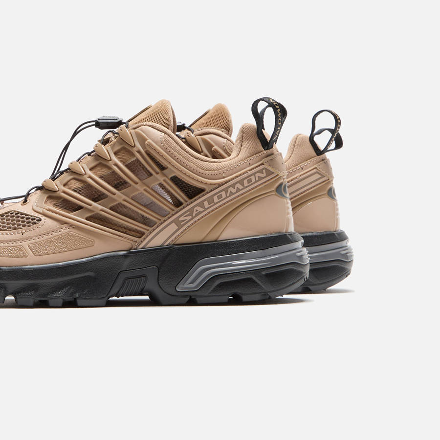 Beige / Black Men Kith Salomon ACS Pro Sneakers | 9013-OQXAT