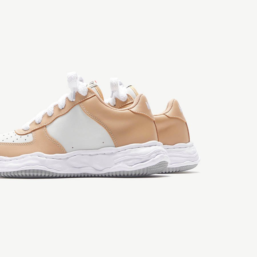 Beige / White Men Kith Mihara Yasuhiro Wayne Low Sneakers | 6358-OBSRN