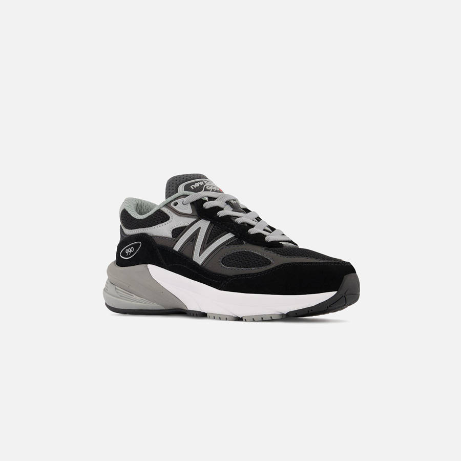 Black Kids' Kith New Balance Pre-School 990v6 Sneakers | 9518-MYNLQ