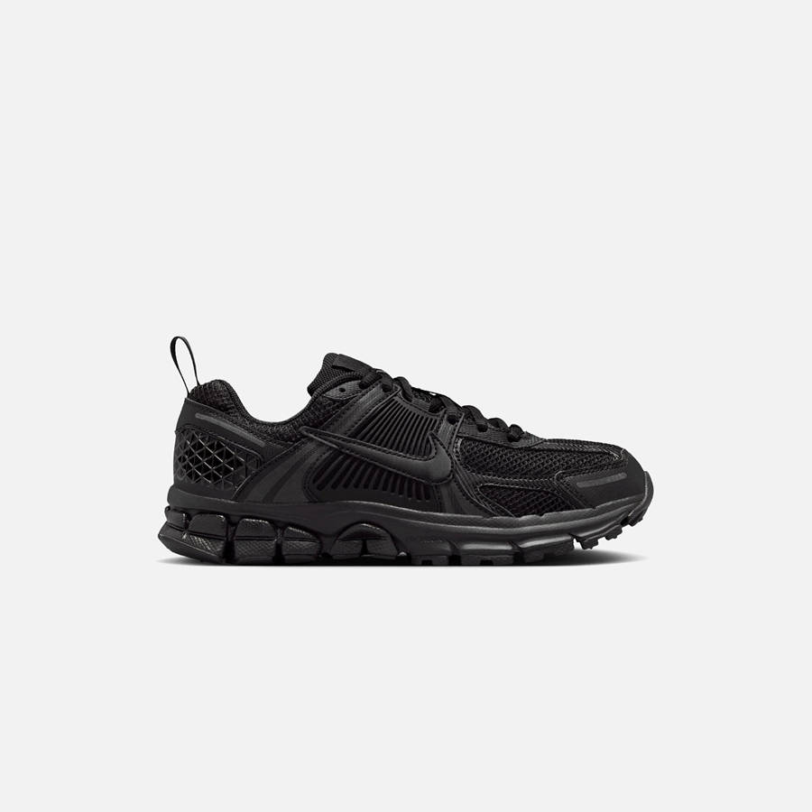 Black Kids' Kith Nike GS Zoom Vomero 5 Sneakers | 0547-IZBWV