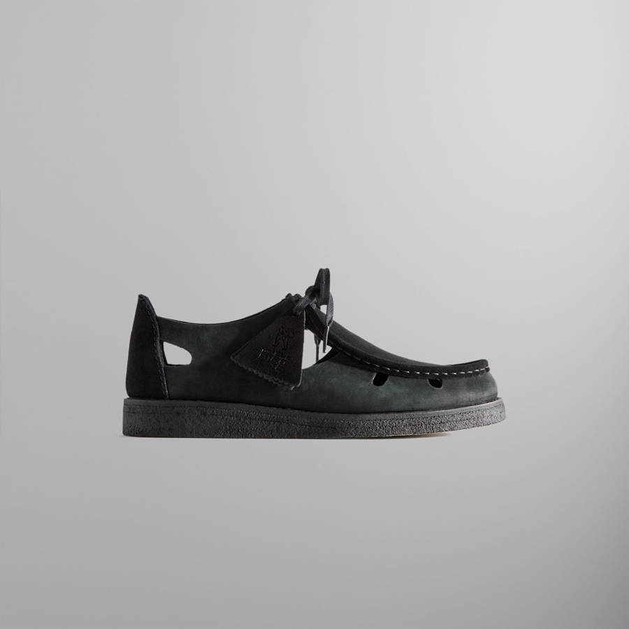 Black Men Kith 8th St by Ronnie Fieg for Clarks Originals Brixham Sandals | 3870-VSZJW
