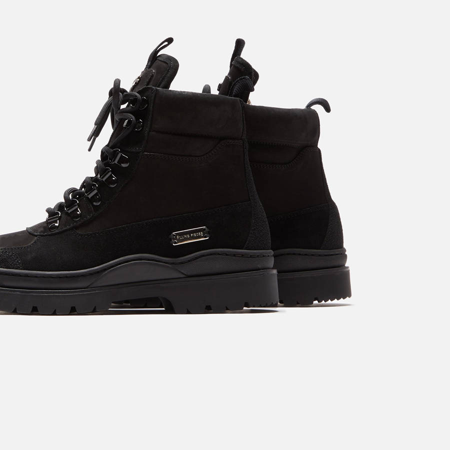 Black Men Kith Filling Pieces Mountain Boots | 5418-XKRQF