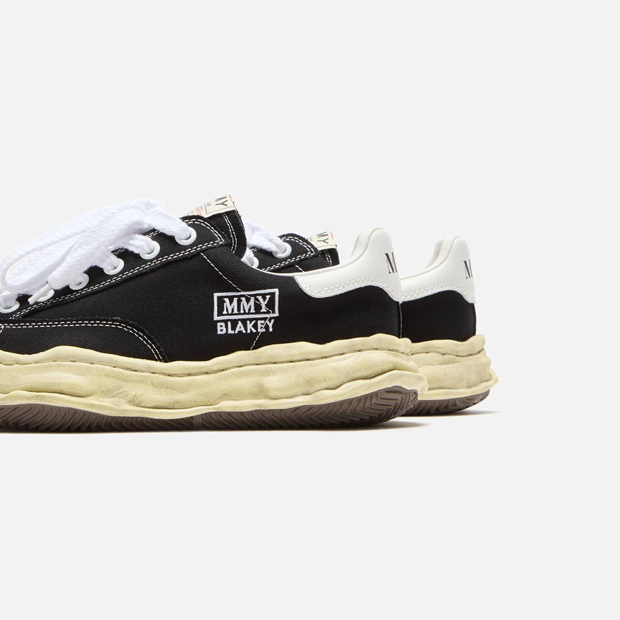 Black Men Kith Mihara Yasuhiro Blakey Original Sole Canvas Low Sneakers | 4092-WCYHM
