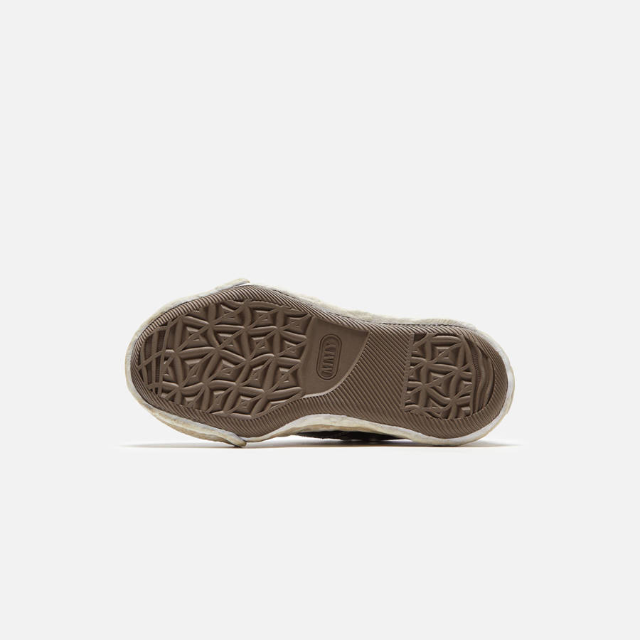 Black Men Kith Mihara Yasuhiro Peterson Low 23 Cracking Leather Sneakers | 1729-EQYDO