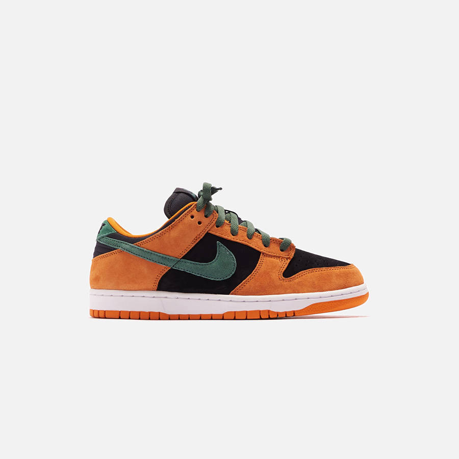 Black Men Kith Nike Dunk Low SP Sneakers | 8206-HKMJD