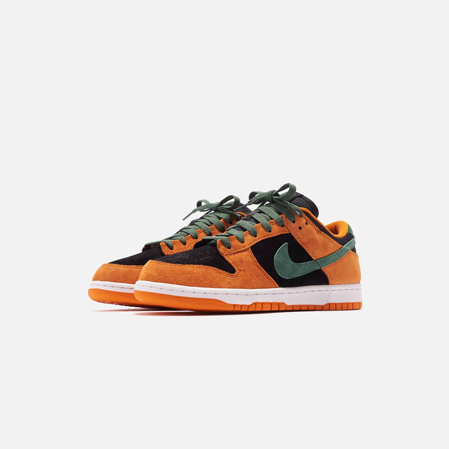 Black Men Kith Nike Dunk Low SP Sneakers | 8206-HKMJD