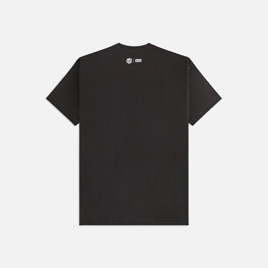 Black Men Kith Treats for SOUR PATCH KIDS® Candy Box Vintage T-Shirt | 4219-BWSGN