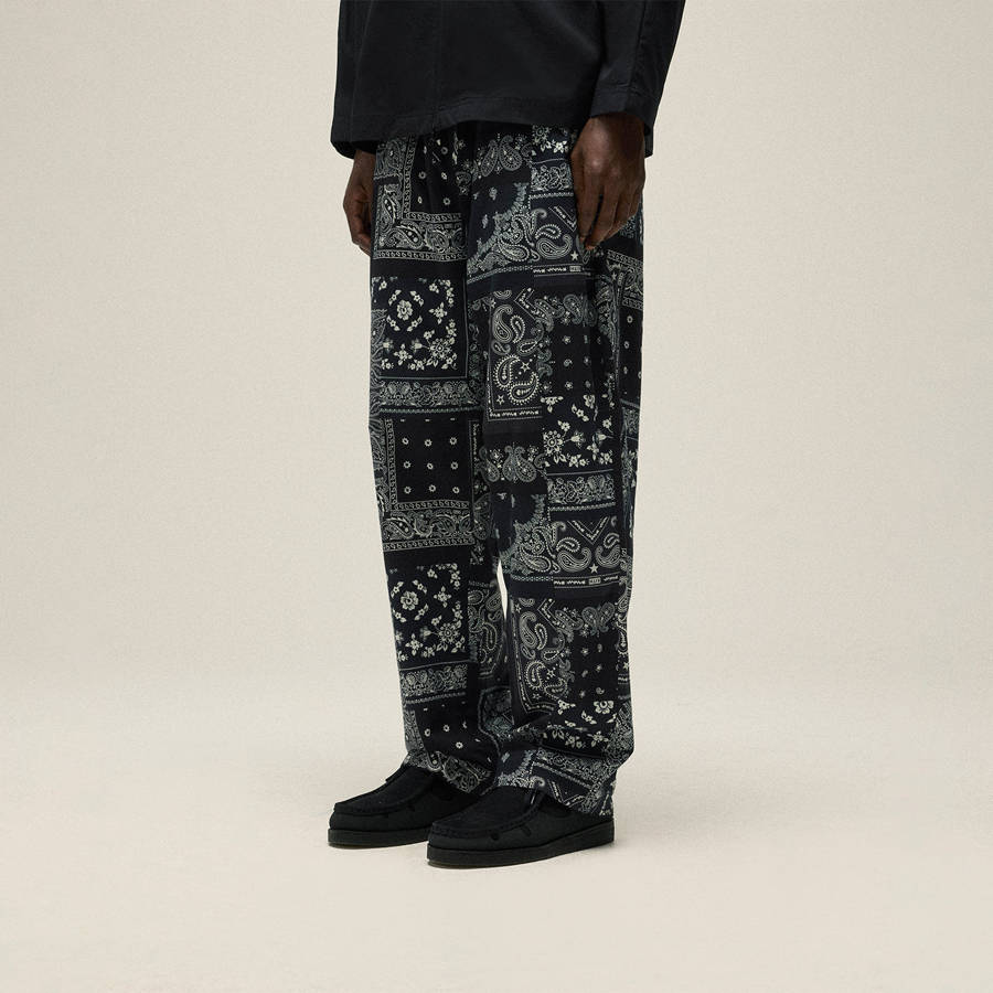 Black Men Kith Washed Cotton Bandana Barrow Pants | 5267-DXTUF