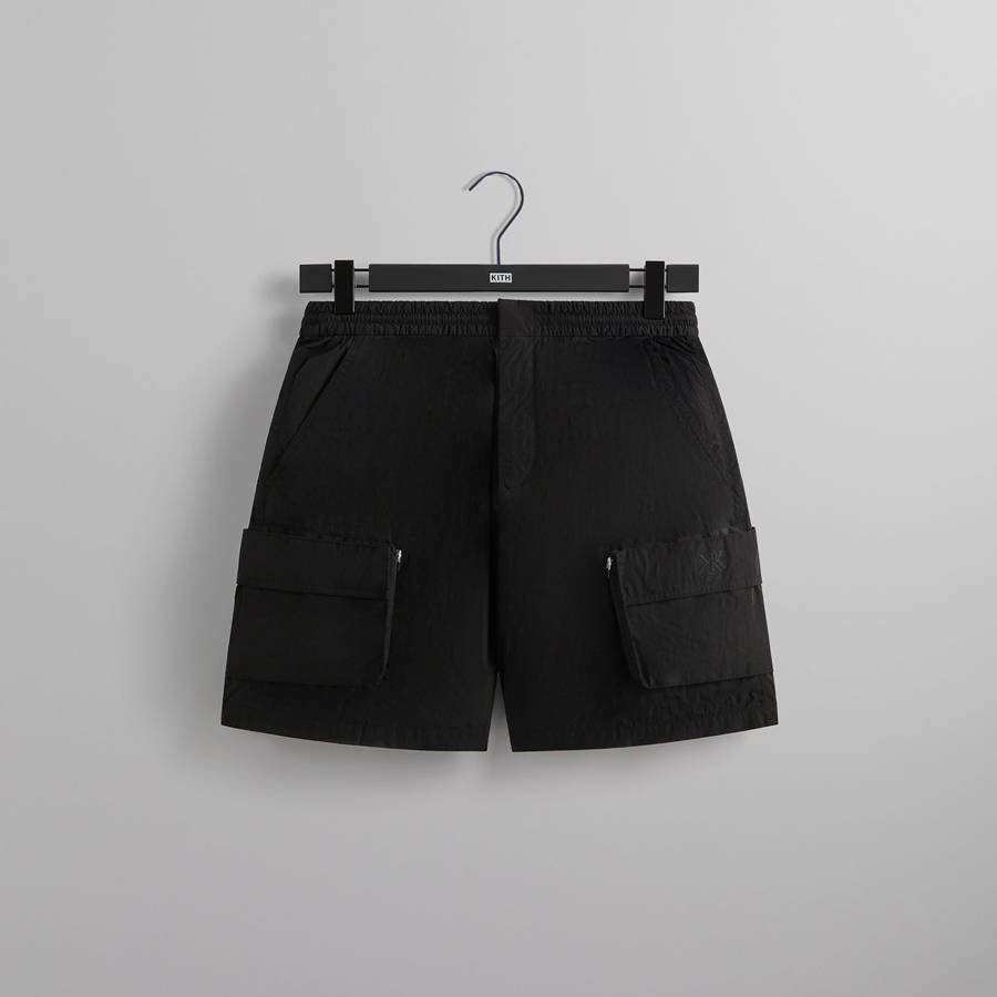 Black Men Kith Wrinkle Nylon Evan Cargo Shorts | 5970-FXZTQ