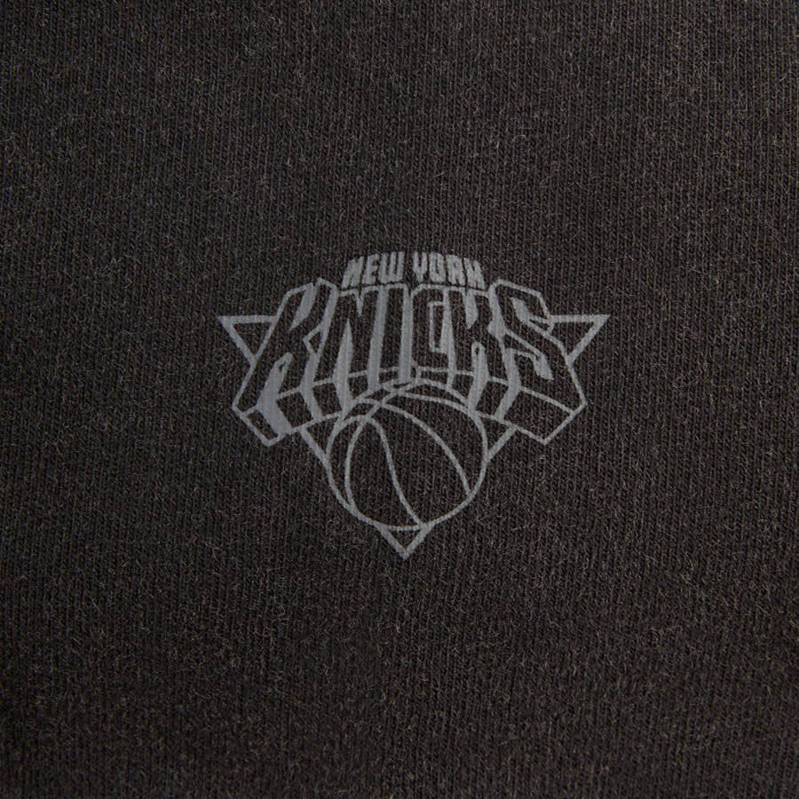 Black Men Kith for the New York Knicks Classic Vintage T-Shirt | 1932-AZKBD