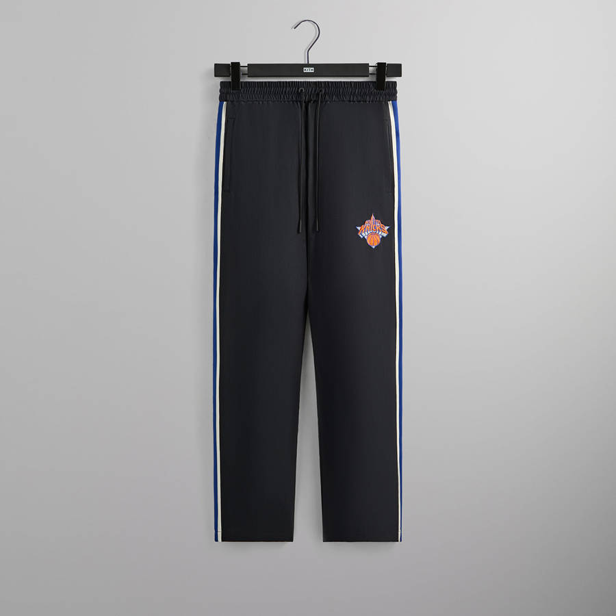 Black Men Kith for the New York Knicks Vintage Nylon Wide Leg Pants | 0124-WRILX