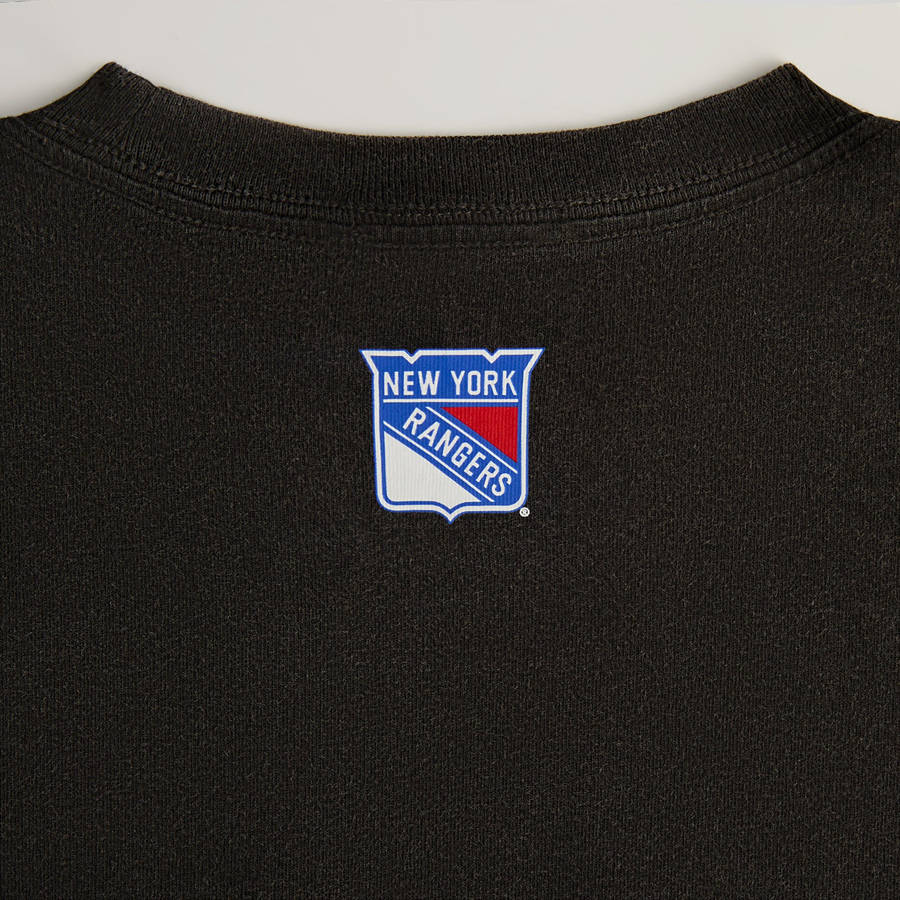 Black Men Kith for the New York Rangers on Ice Vintage T-Shirt | 9452-MKSWE