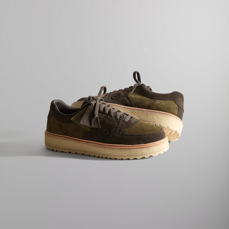 Black Olive / Dark Green Men Kith 8th St by Ronnie Fieg for Clarks Originals Sandford 2 Sneakers | 2564-YLJOW