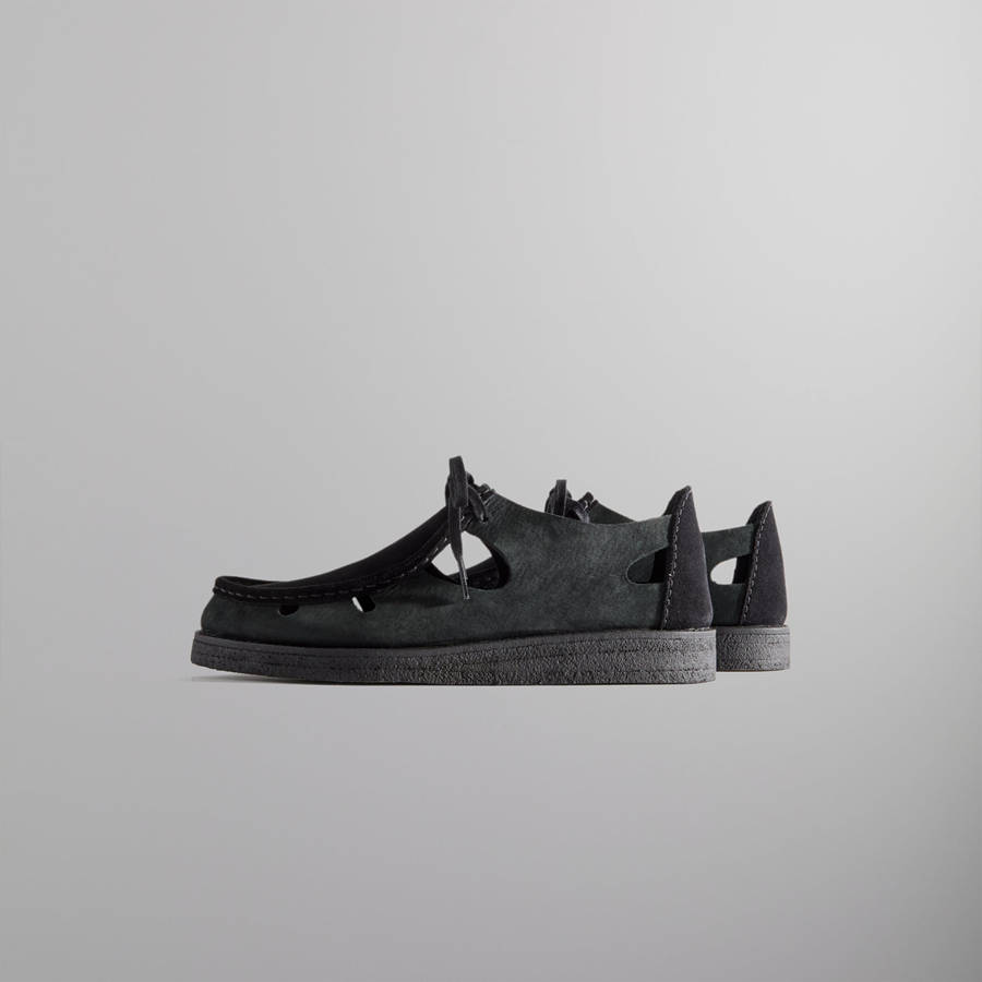 Black Women Kith 8th St by Ronnie Fieg for Clarks Originals Brixham Sandals | 9783-KXPJL