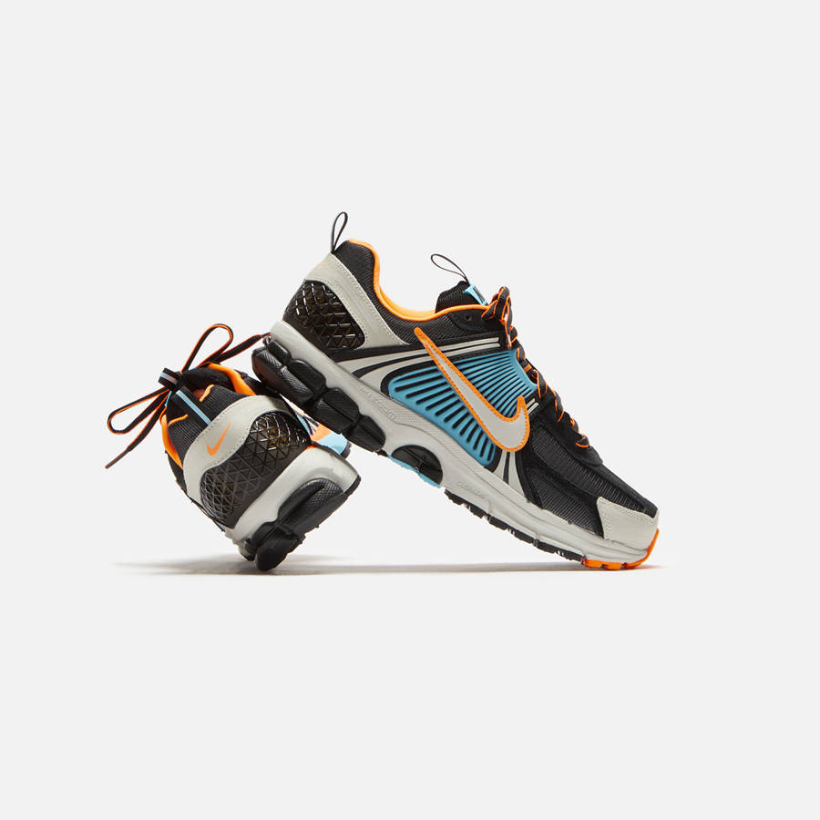 Black / Beige / Blue / Orange Women Kith Nike WMNS Zoom Vomero 5 Sneakers | 8692-UKJTA