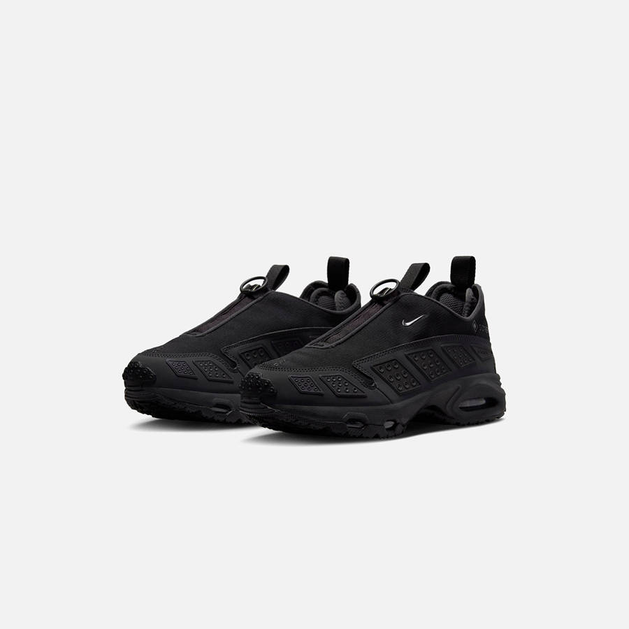 Black / Dark Grey Women Kith Nike WMNS Air Max SNDR GORE-TEX Sneakers | 2890-OKDIW