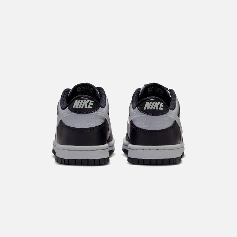 Black / Grey Kids' Kith Nike GS Dunk Low Sneakers | 4761-CJBQX