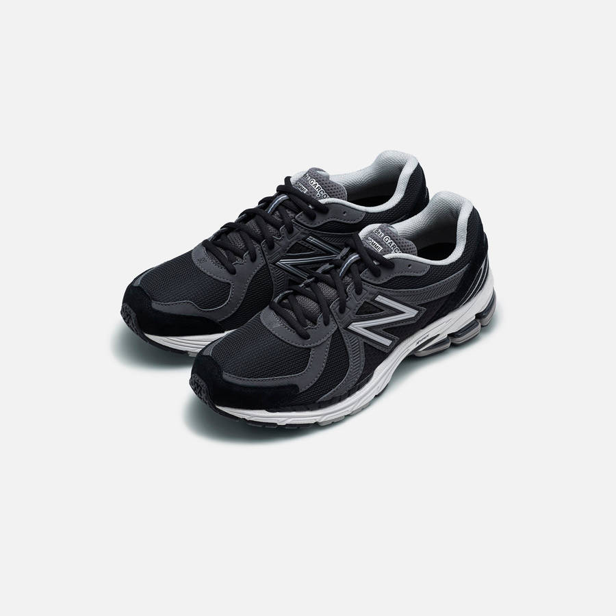 Black / Grey Men Kith CDG Homme x New Balance 860 Sneakers | 6358-JEZFB