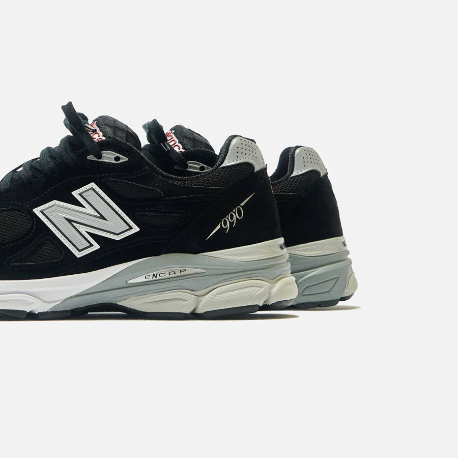 Black / Grey Men Kith New Balance Made in USA 990 Sneakers | 7528-UPGVA