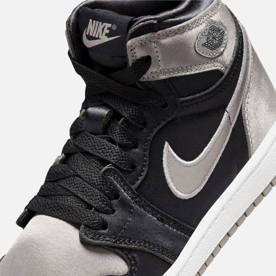 Black / Grey / White Kids' Kith Jordan PS Air Jordan 1 Retro High OG Sneakers | 4780-YKQRE