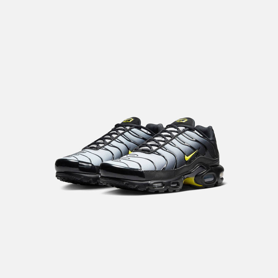 Black / Grey / Yellow Men Kith Nike Air Max Plus Sneakers | 3946-AYLER